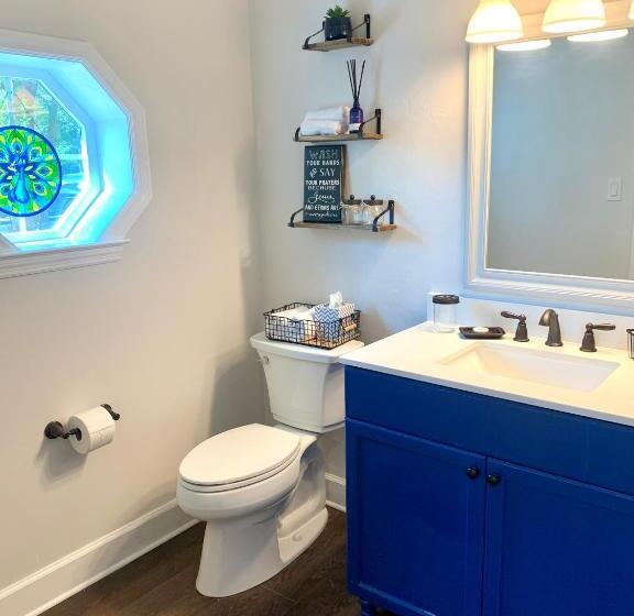 פנסיון Beautiful Private Suite In Upscale Neighborhood. Down The Road From Nature Park And Restaurants Etc