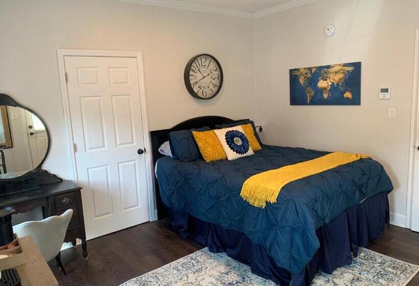 פנסיון Beautiful Private Suite In Upscale Neighborhood. Down The Road From Nature Park And Restaurants Etc