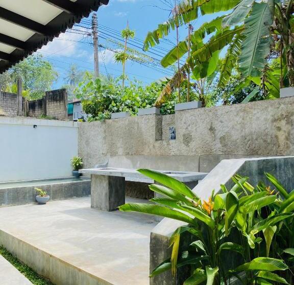 بنسيون Kingco Villa