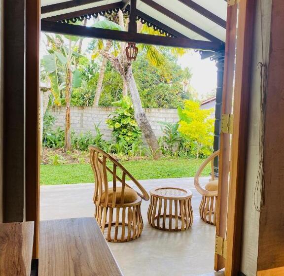 بنسيون Kingco Villa