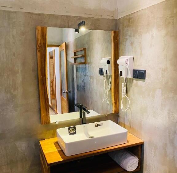 بنسيون Kingco Villa