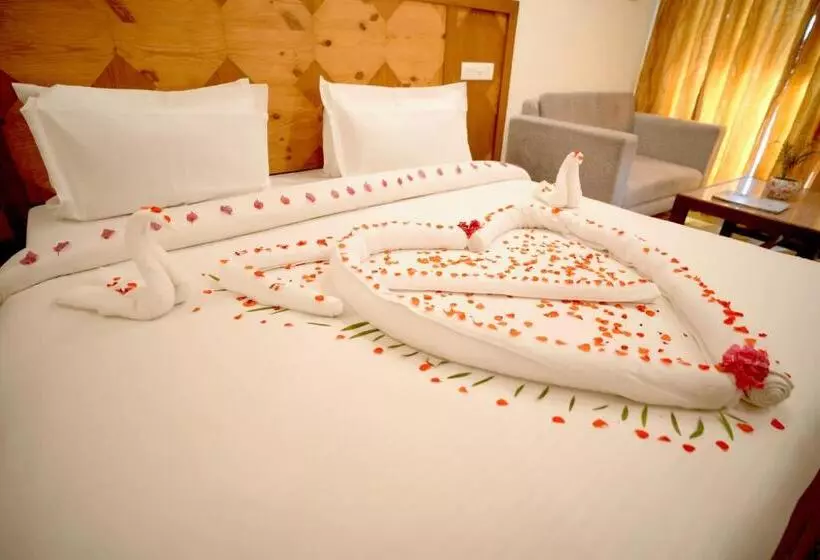 Shivalik Hotel And Resorts