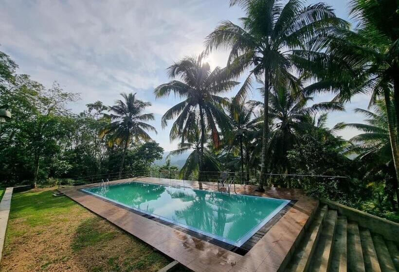 The Nature S Resort, Hanwella