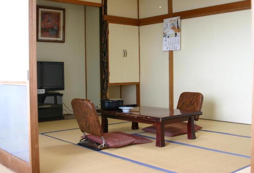 創業130年清水屋旅館