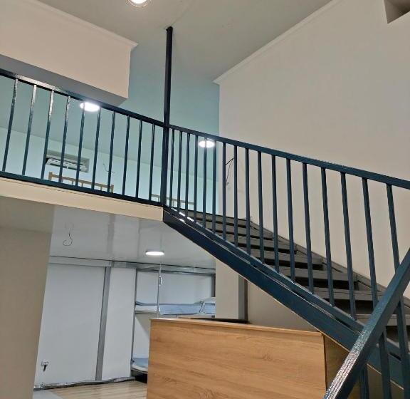 فندق صغير хостел хаб