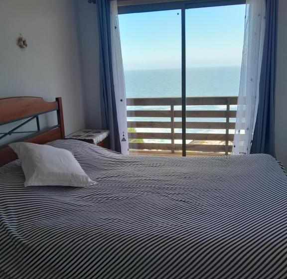 هاستل Melodias Del Mar