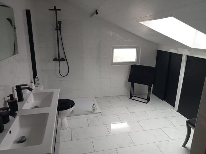 ベッドアンドブレックファースト Chez Valou Et Mika