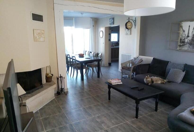 ベッドアンドブレックファースト Chez Valou Et Mika