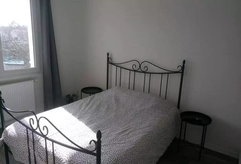 Aamiaismajoitus (B&B) Chez Valou Et Mika