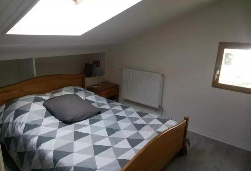 Aamiaismajoitus (B&B) Chez Valou Et Mika