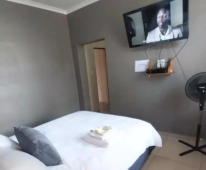 Aamiaismajoitus (B&B) Precious Estates