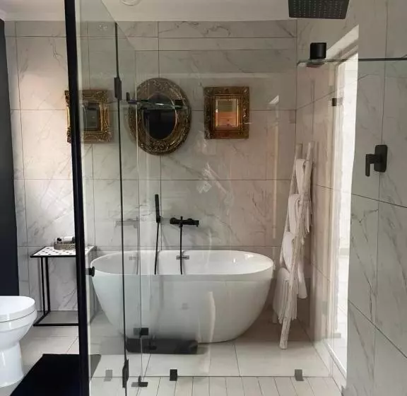 ベッドアンドブレックファースト Village Guest Rooms