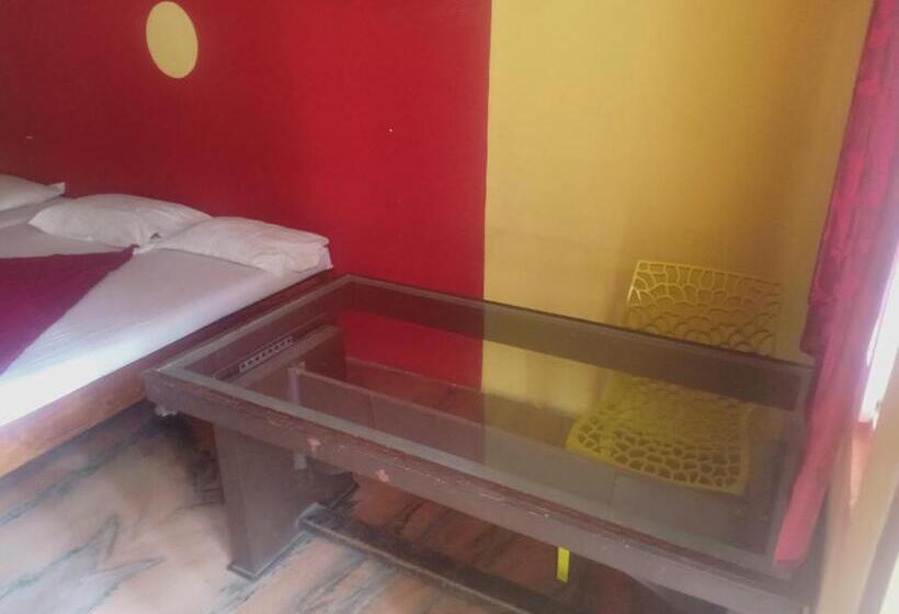 Bed and Breakfast Yelagiriresidency & Foodcorner