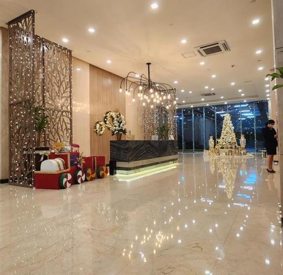 Chic Style Condo Unit In Bgc, One Uptown Residences, In Front Of Grand Hyatt!