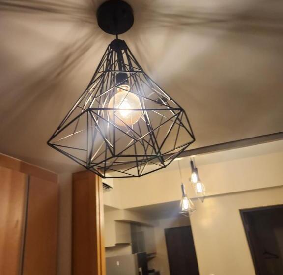 Chic Style Condo Unit In Bgc, One Uptown Residences, In Front Of Grand Hyatt!