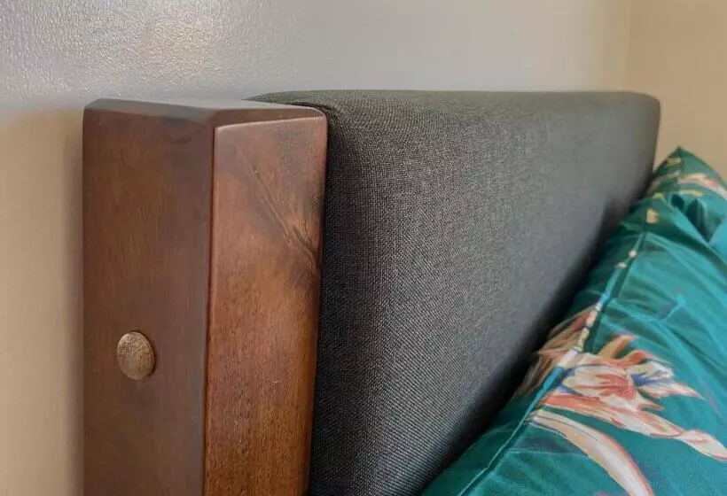 Condo • Wifi Up To 100mbps • Pool • Netflix&chill