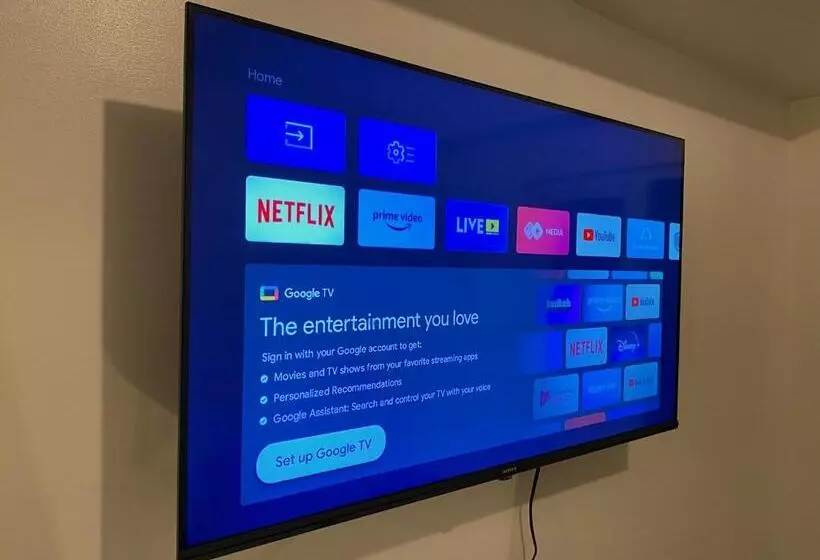 Condo • Wifi Up To 100mbps • Pool • Netflix&chill