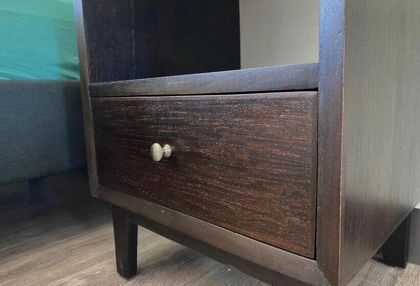 Condo • Wifi Up To 100mbps • Pool • Netflix&chill