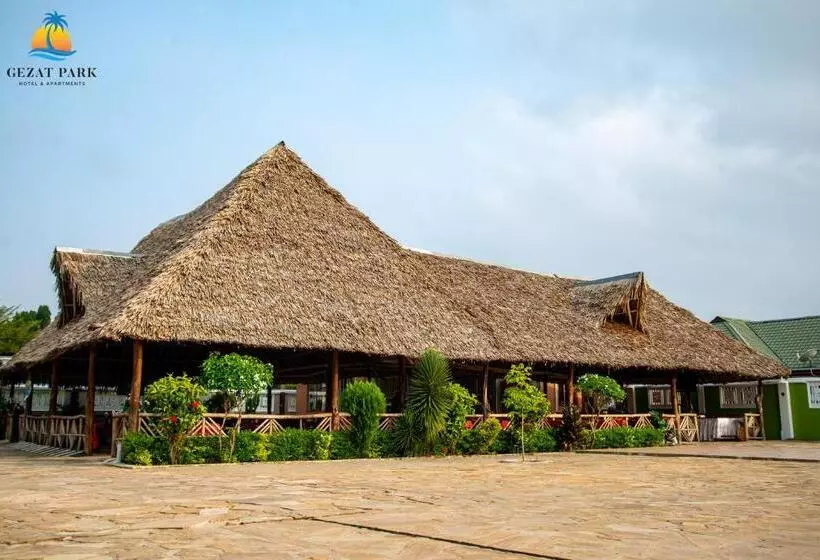 Gezat Park Hotel And Apartments
