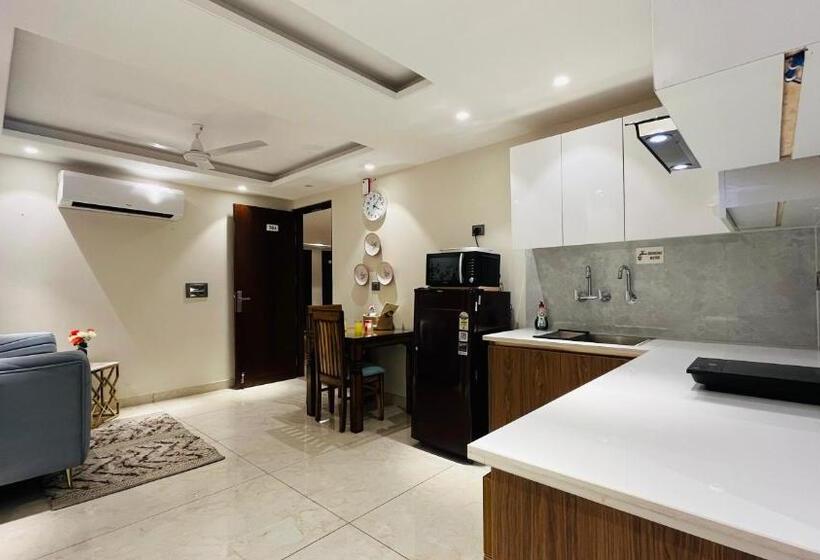 בית מלון כפרי Bluo 1bhk Suite   Balcony, Gym, Lift, Parking