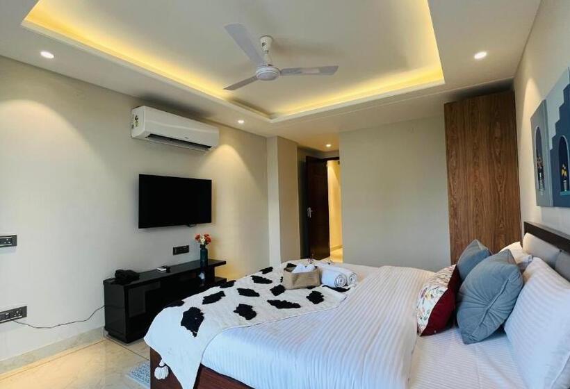 בית מלון כפרי Bluo 1bhk Suite   Balcony, Gym, Lift, Parking