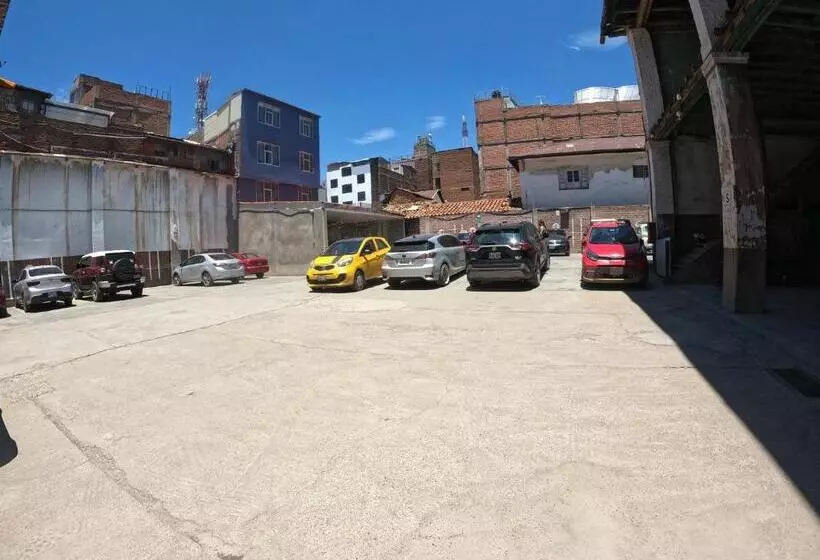 هتل Casona Piura