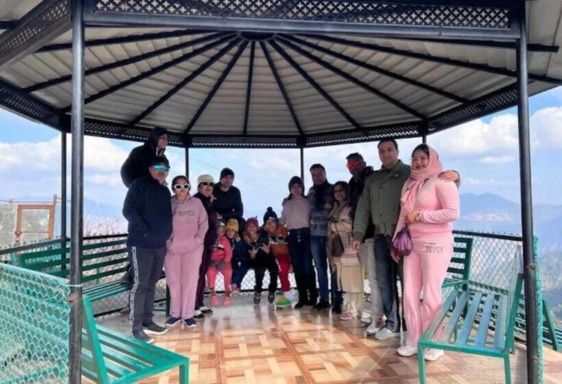 Hotel Dhanaulti Breeze Homestay