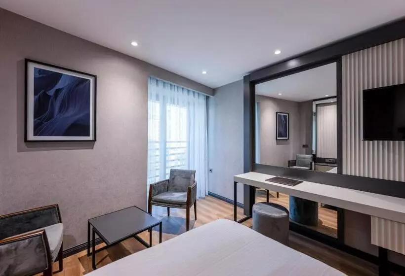 ホテル Four Points Flex By Sheraton Antalya Lara