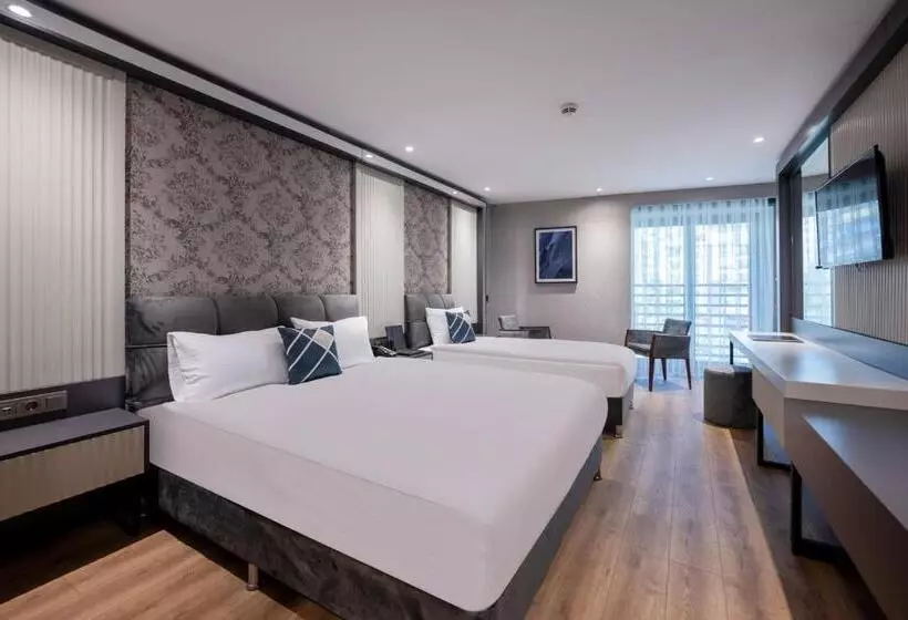 ホテル Four Points Flex By Sheraton Antalya Lara