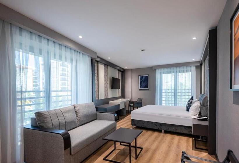 Hotel Four Points Flex By Sheraton Antalya Lara