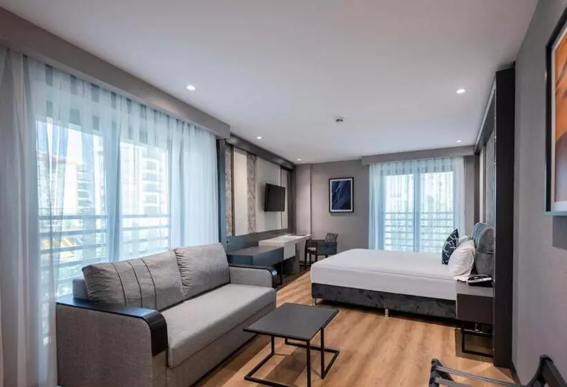 ホテル Four Points Flex By Sheraton Antalya Lara