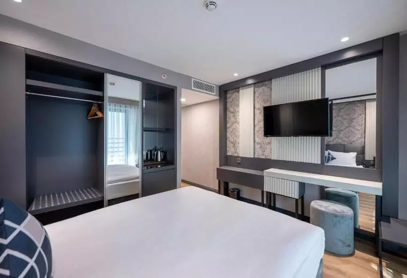 ホテル Four Points Flex By Sheraton Antalya Lara