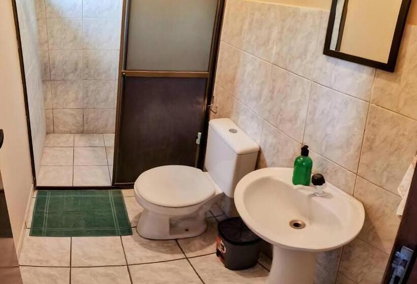 Отель Suítes Romanetto Com Piscina E Vista Antonina