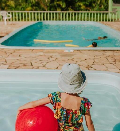 Отель Suítes Romanetto Com Piscina E Vista Antonina