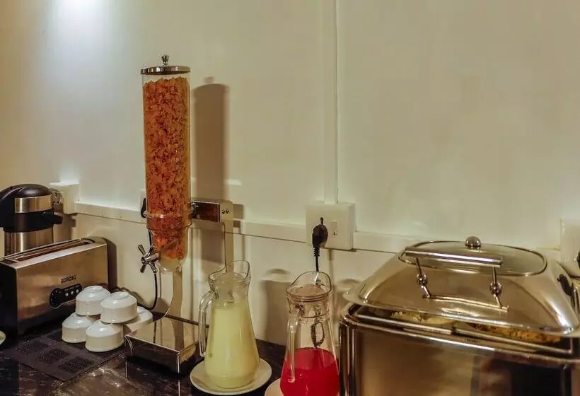 Hotelli Vinayaga Tirupur