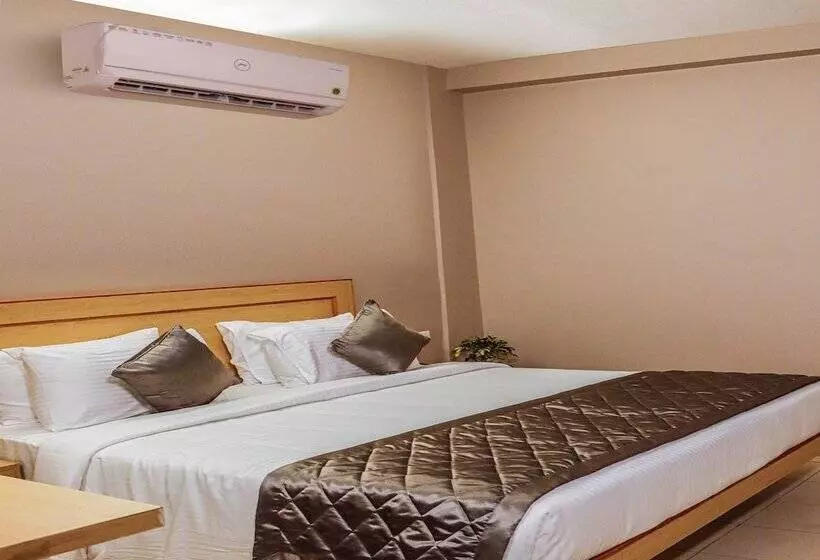 Hotelli Vinayaga Tirupur