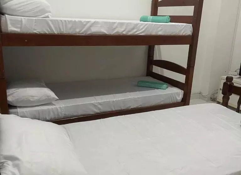 پانسیون 01a Doutor Hostel 800 Mts Da Praia