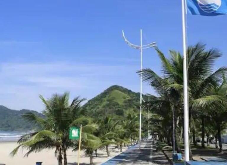 Pension (Hôtel basse catégorie) 01a Doutor Hostel 800 Mts Da Praia