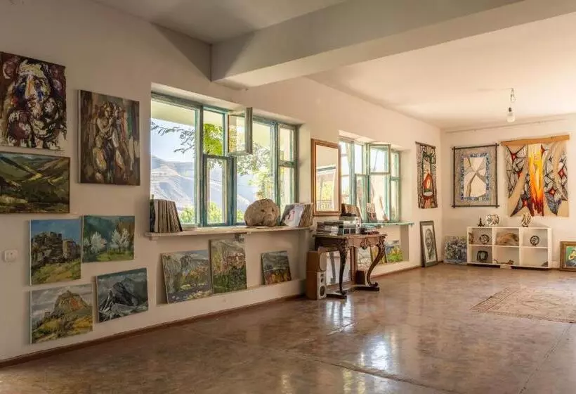 ペンション Art Rooms Garni