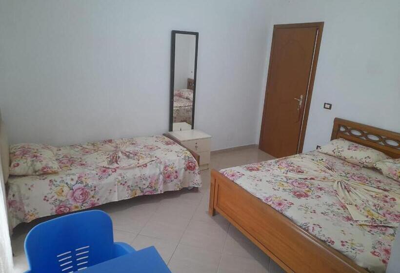 پانسیون Dovlet Rooms