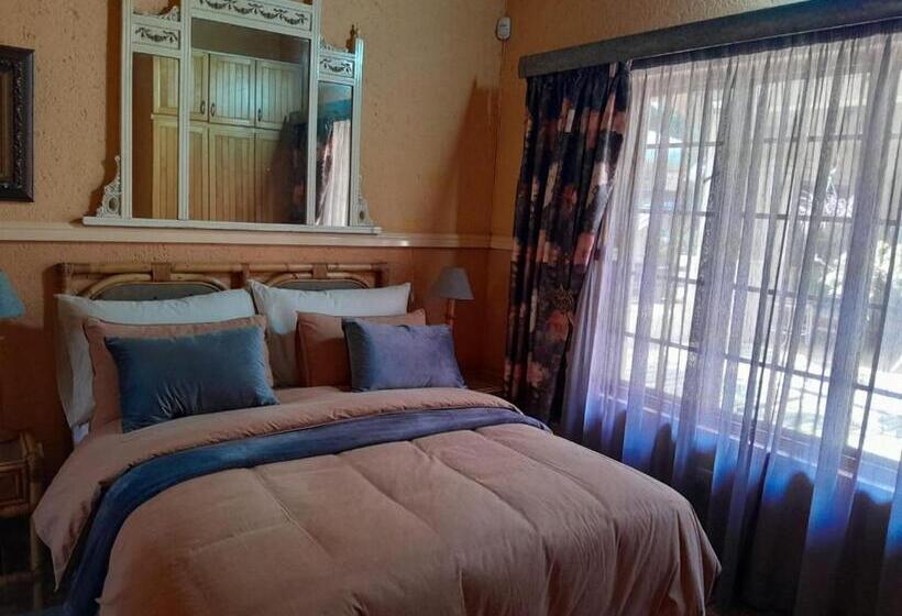 ペンション Hadeda Self Catering Guest Cottage