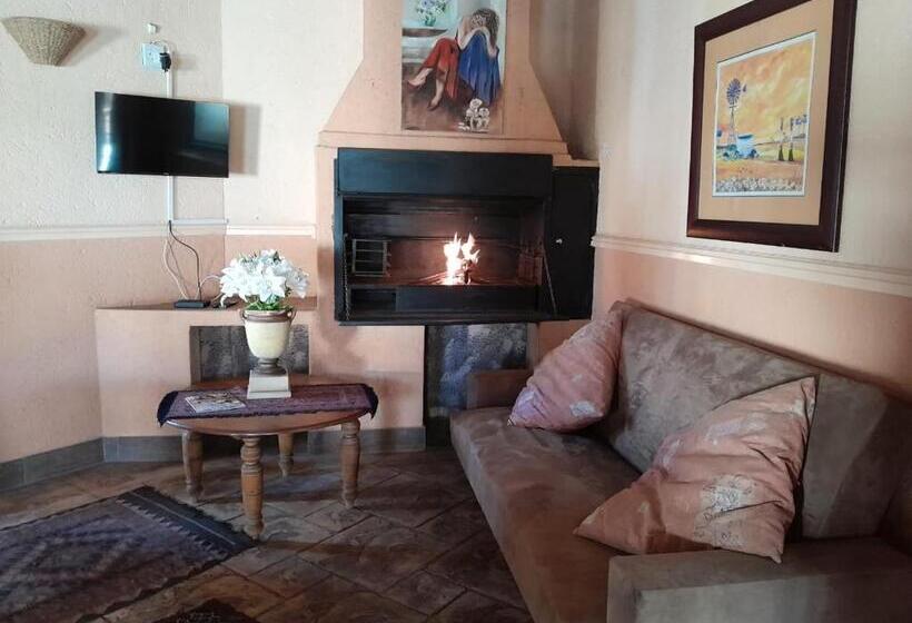 ペンション Hadeda Self Catering Guest Cottage