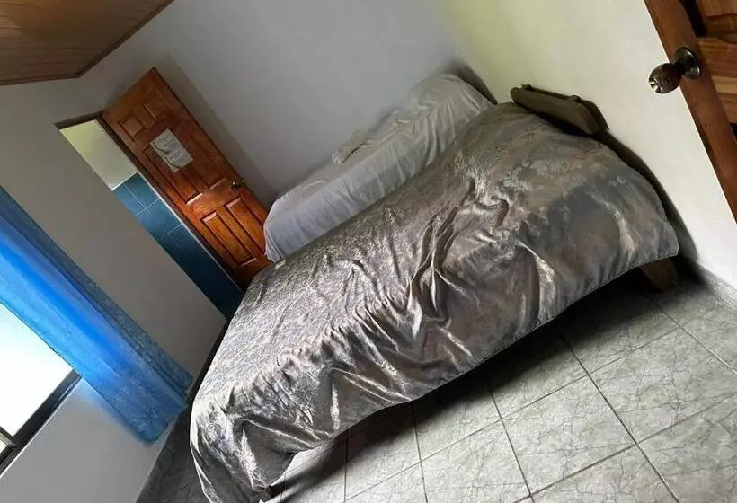 پانسیون Hostel Gaia Zo é
