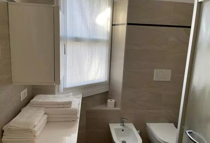 پانسیون Nest & Relax