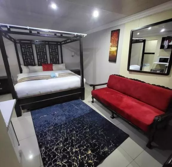 پانسیون The Wood Guest House