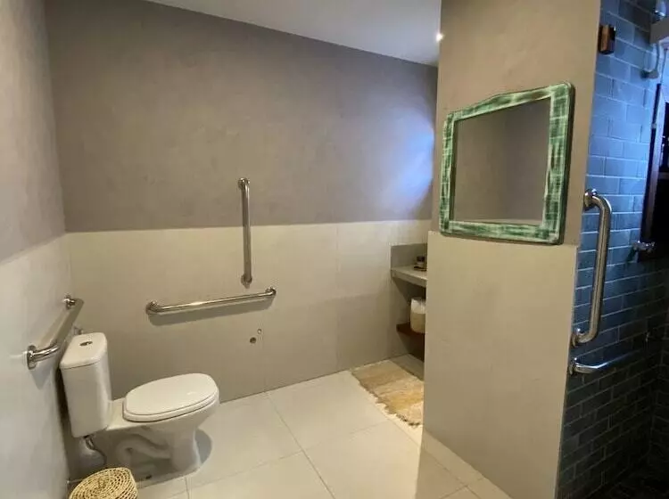 ペンション Zenhousepipa