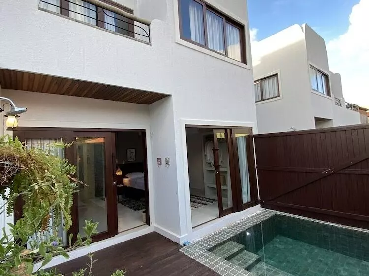 ペンション Zenhousepipa