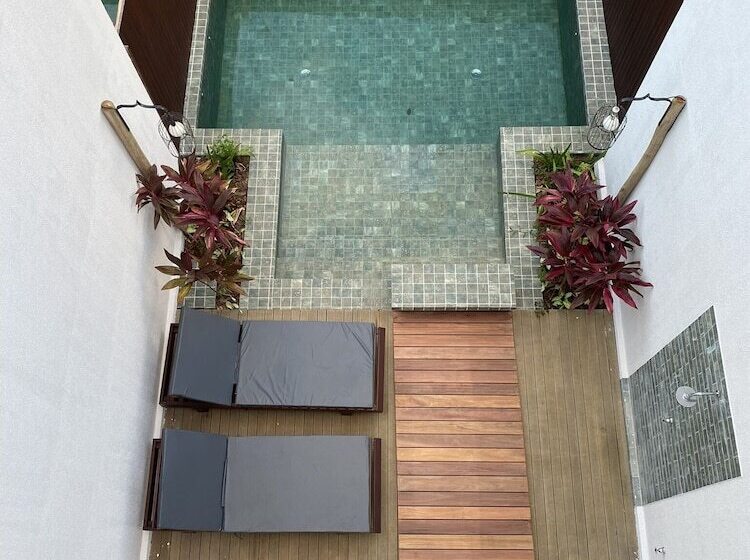 پانسیون Zenhousepipa