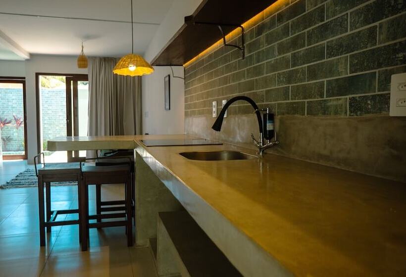 پانسیون Zenhousepipa