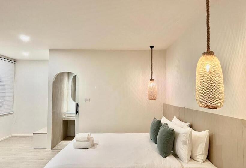 Resort Sunvada Beach Rayong